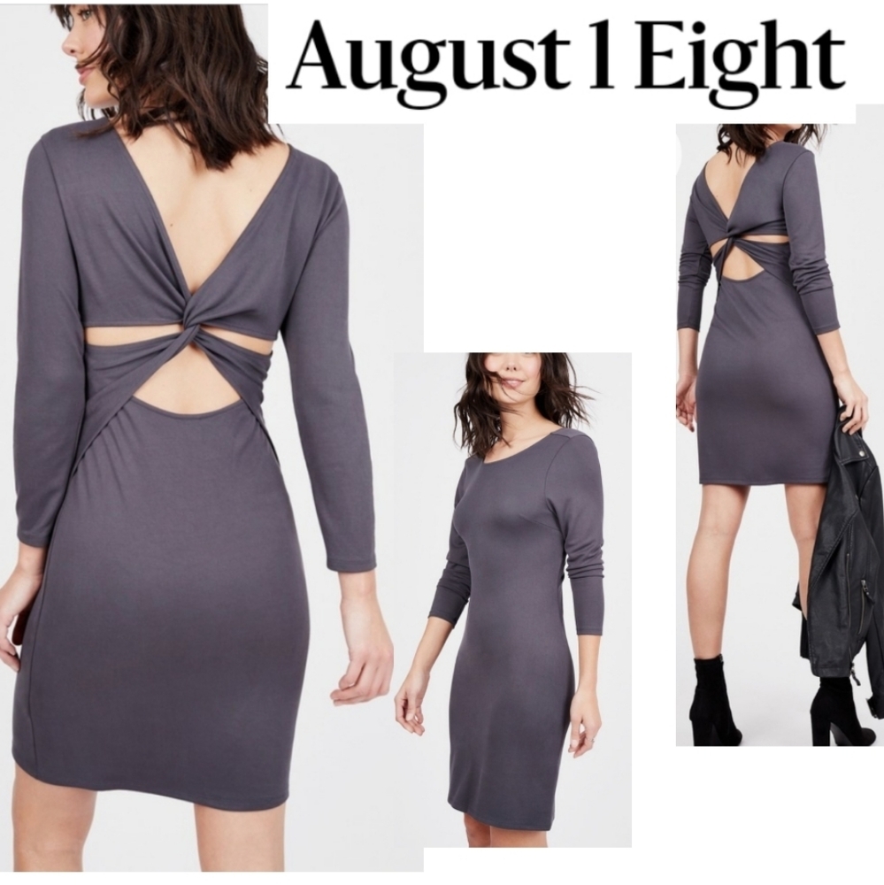 818Twist Back Dress. NWT. Sz small